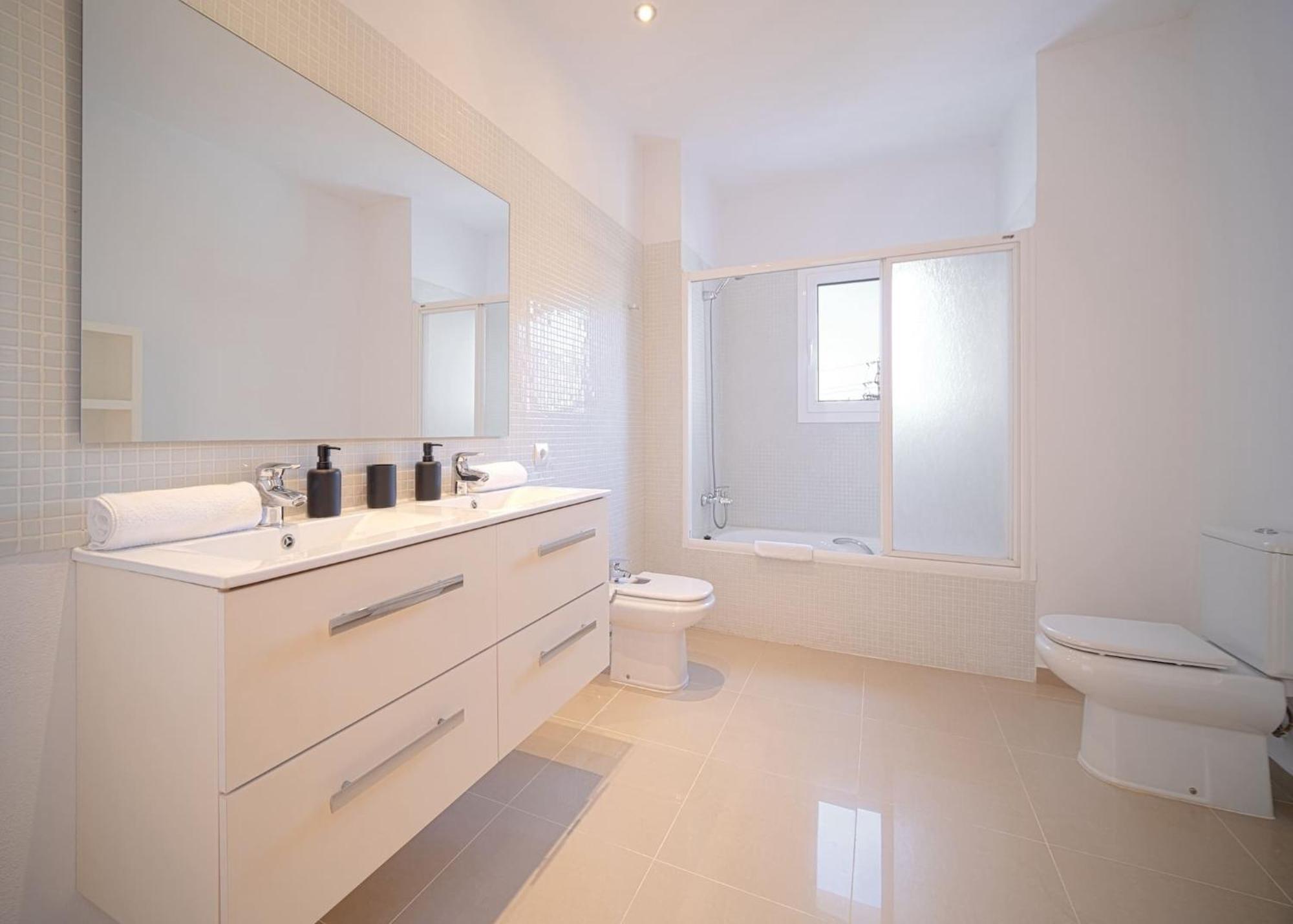 Villa Romeo 2Km From Ibiza Town And 1Km From Talamanca Beach Santa Eularia des Riu Exteriér fotografie