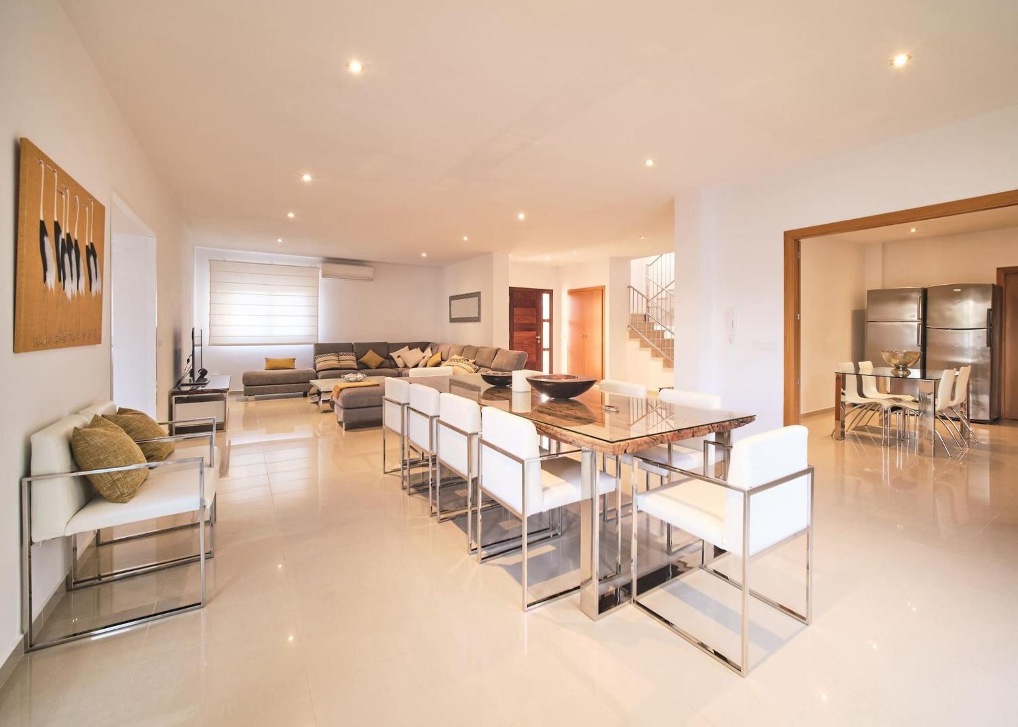 Villa Romeo 2Km From Ibiza Town And 1Km From Talamanca Beach Santa Eularia des Riu Exteriér fotografie